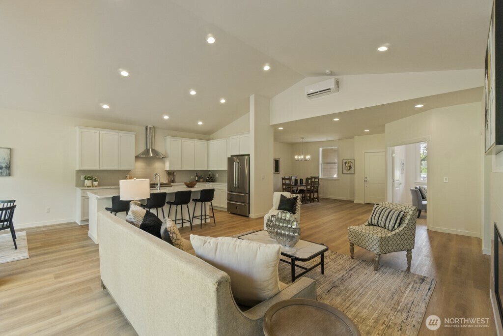 Property Photo: 16106 Broadway Avenue WA 98296