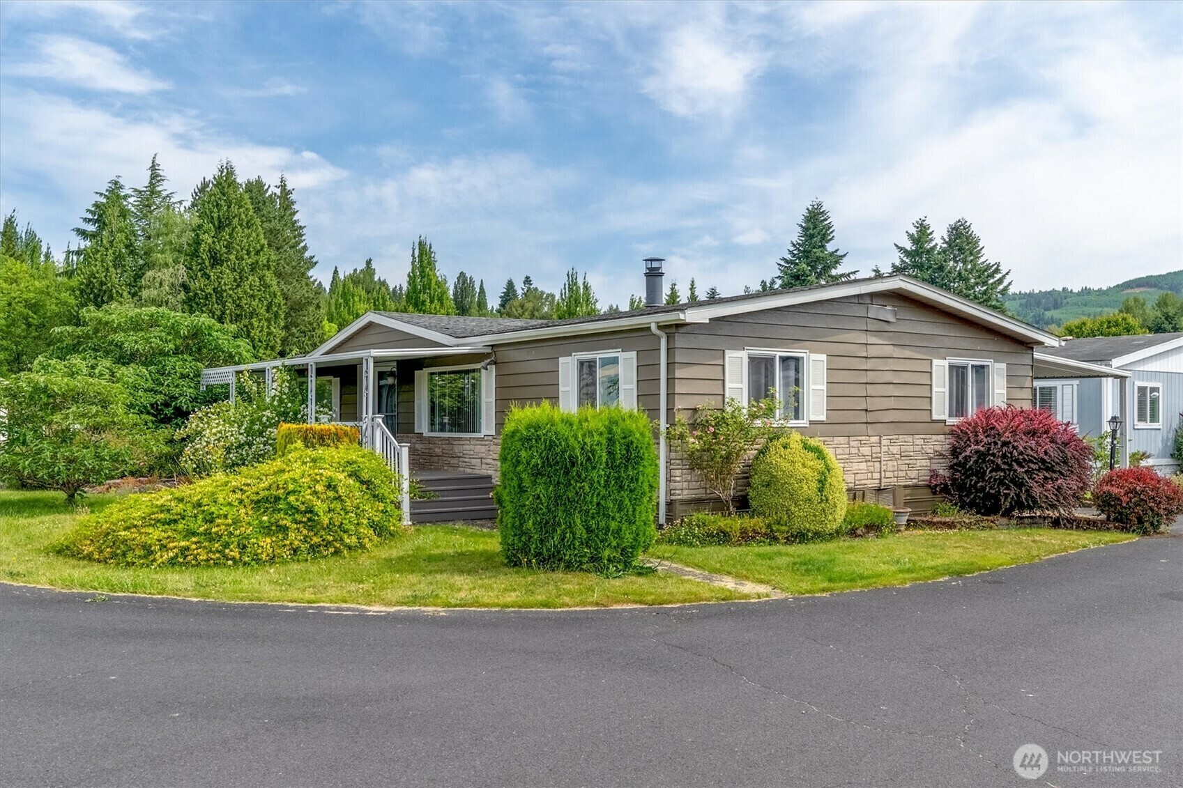 Property Photo: 2365 Kingfisher WA 98626