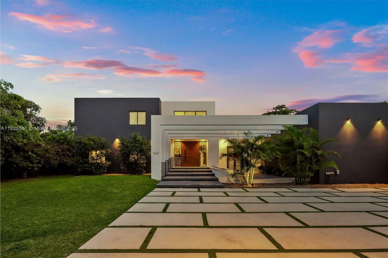 Property Photo: 7660 SW 124th St FL 33156