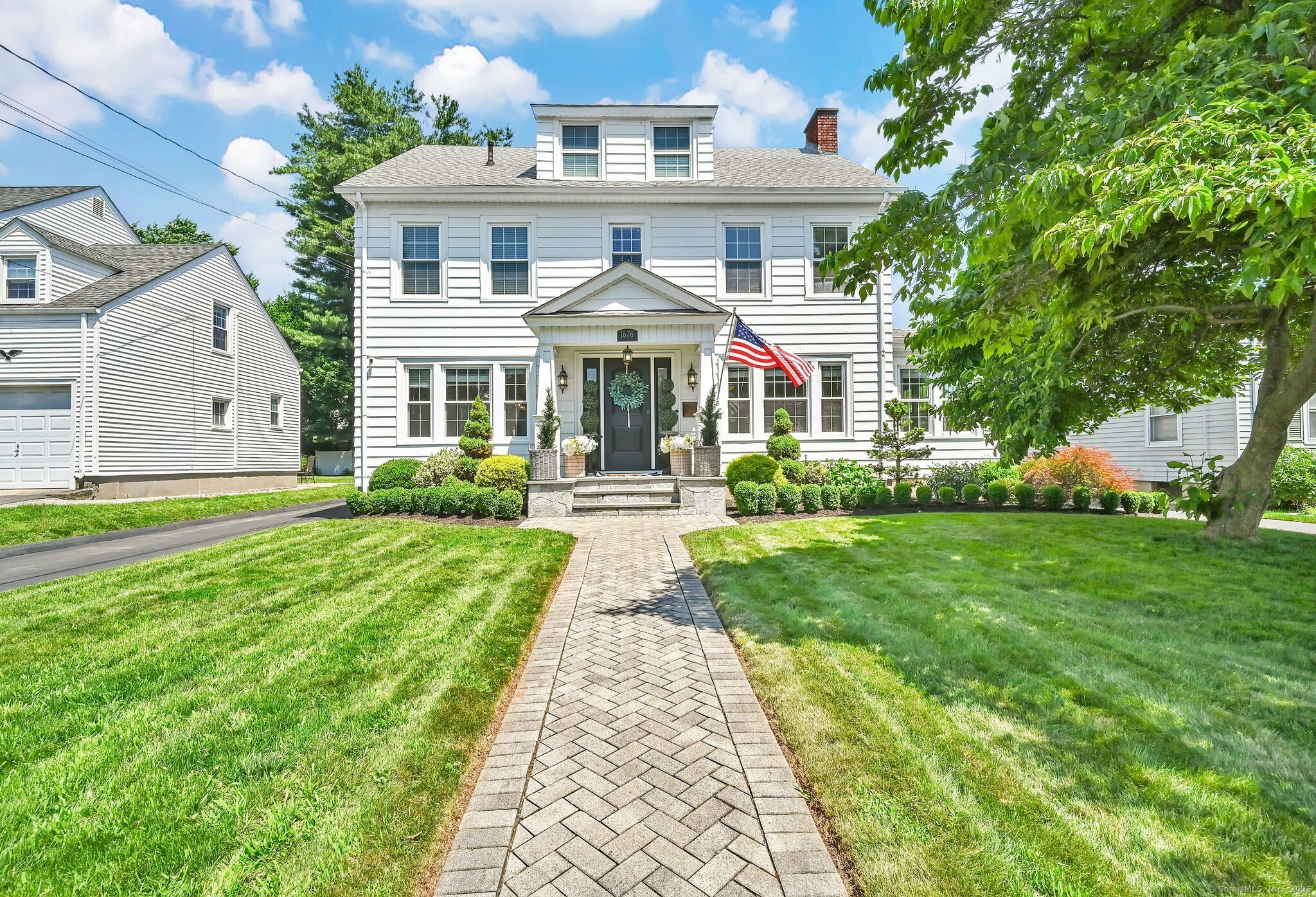 Property Photo: 1676 Boulevard CT 06107