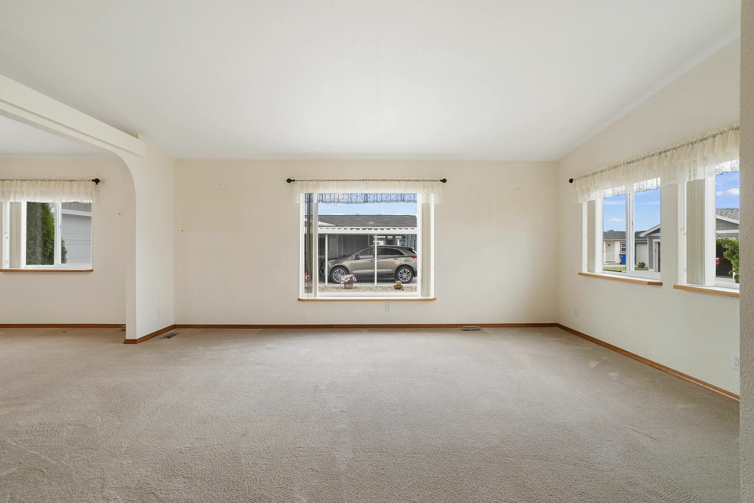 Property Photo: 1811 N Grady Ln #43 WA 99016