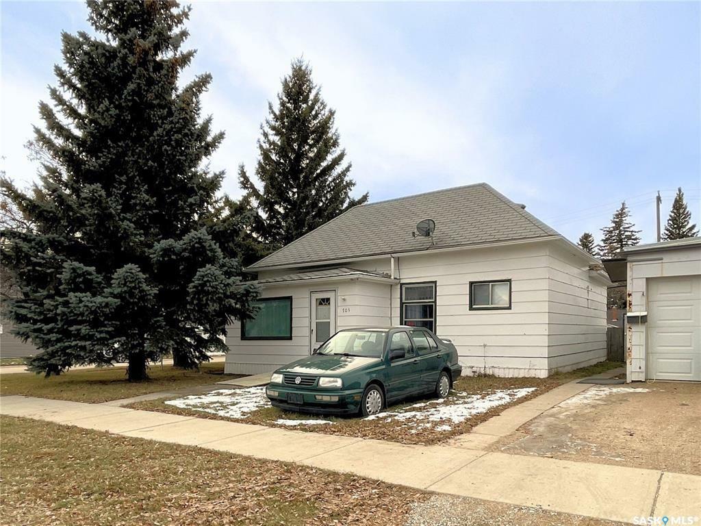 703 5th Street  Humboldt SK S0K 2A0 photo