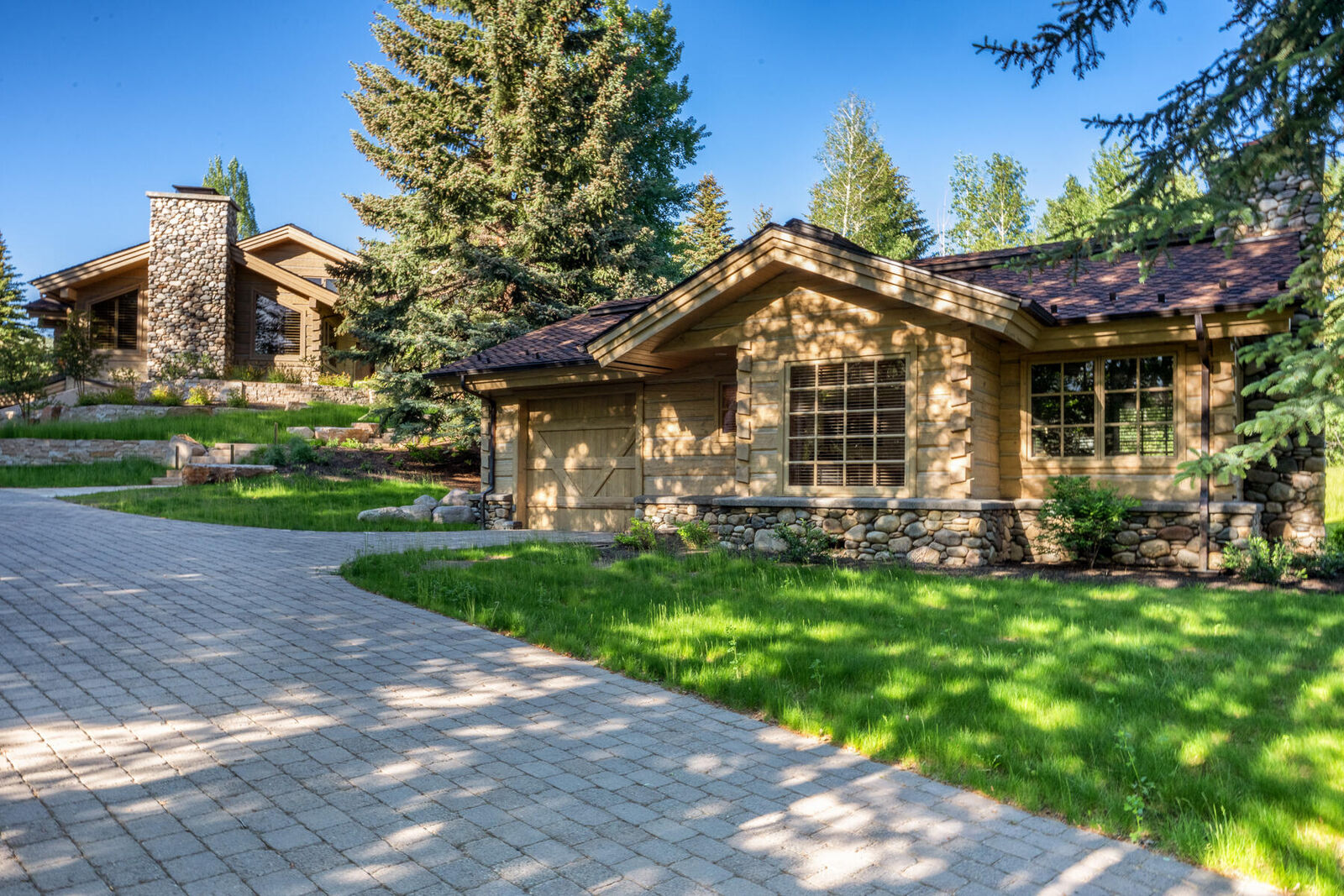 Property Photo: 430 N Canyon Run Blvd ID 83340