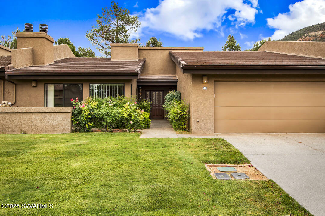 Property Photo: 319 Canyon Mesa Drive AZ 86351