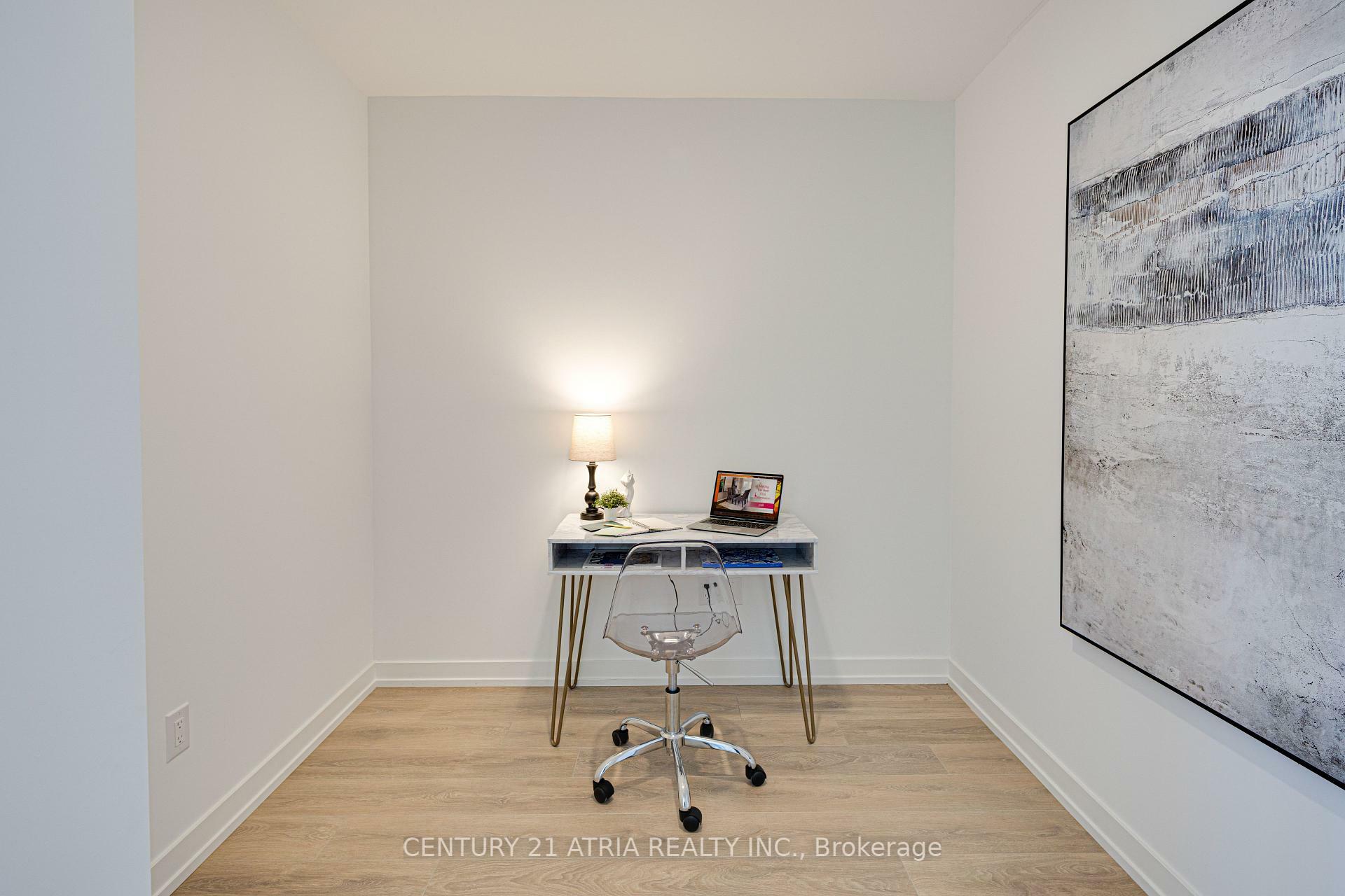 Photo de la propriété:  1100 Sheppard Avenue W 1027  ON M3K 0E4 