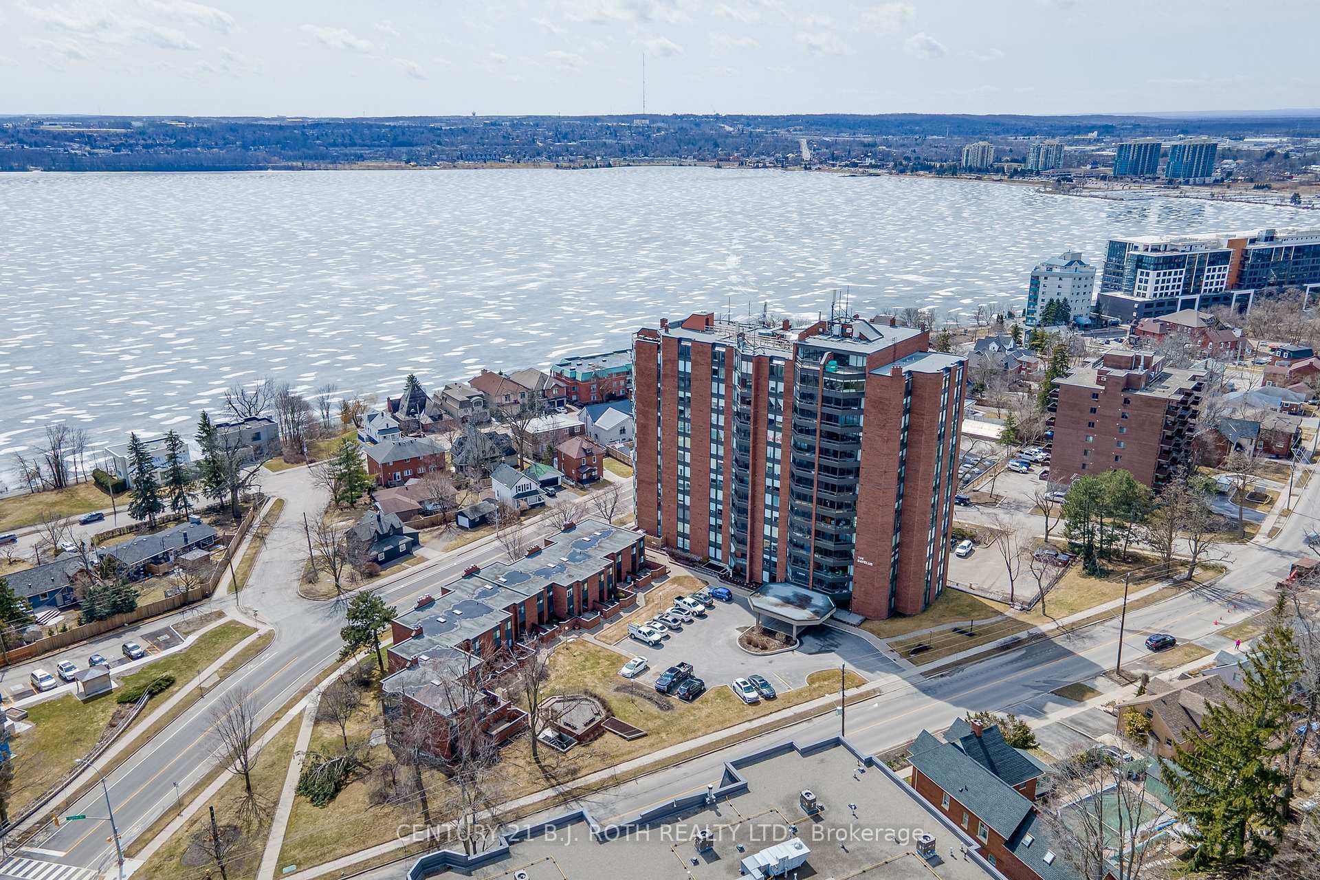 Property Photo:  181 Collier Street 301  ON L4M 5L6 
