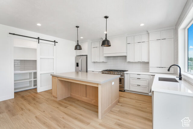 Property Photo: 767 S 450 E UT 84043