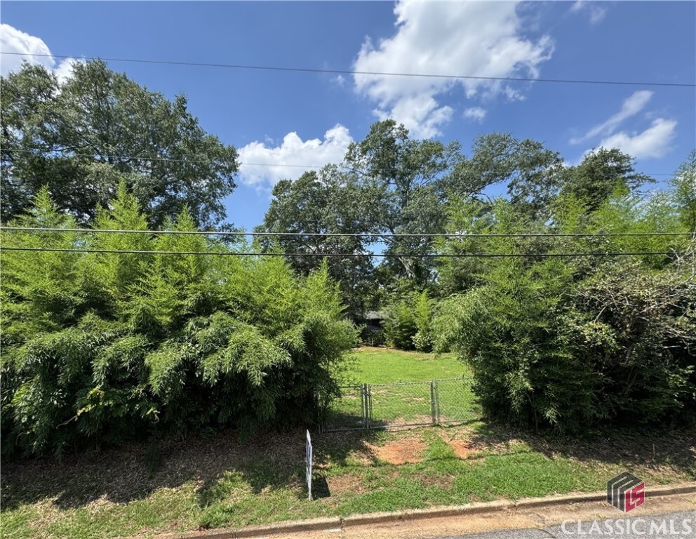 Property Photo: 175 Best Drive GA 30606