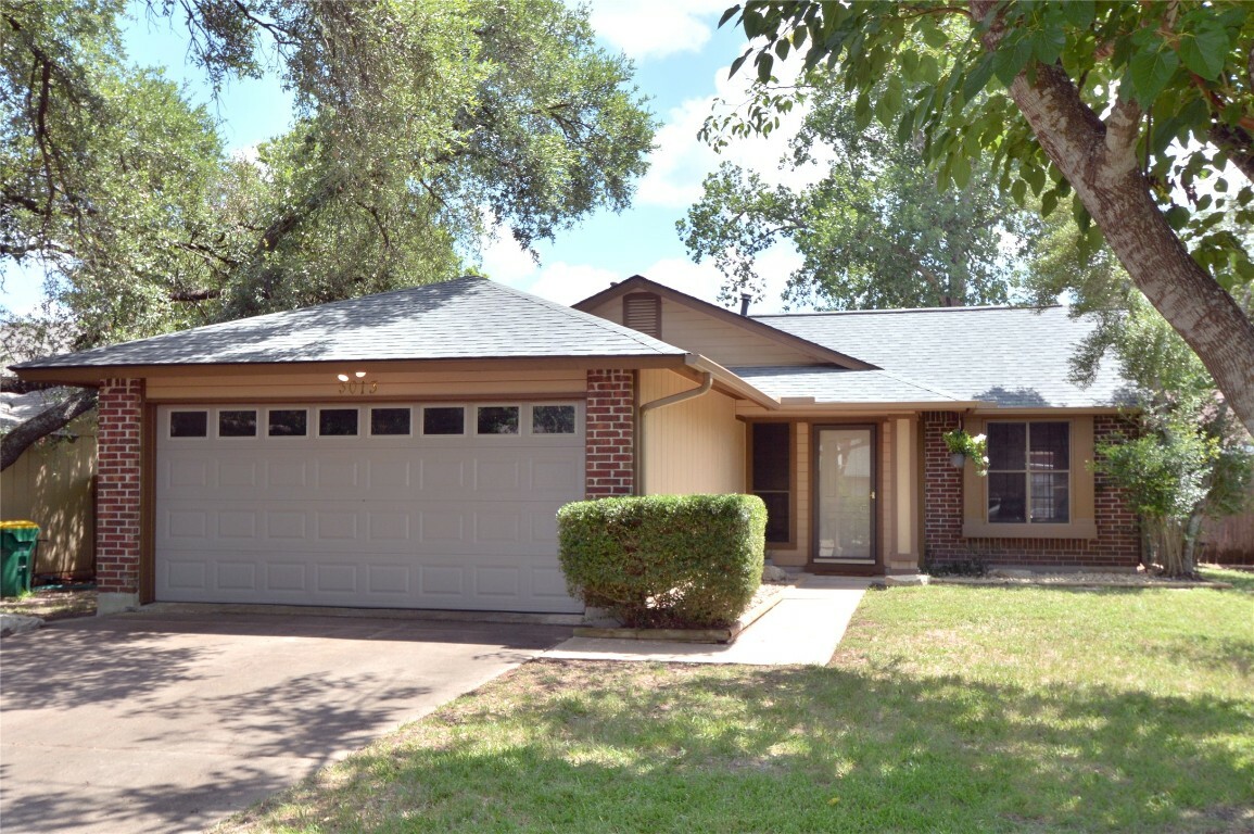 Property Photo:  3013 Cottonweed Trail  TX 78613 