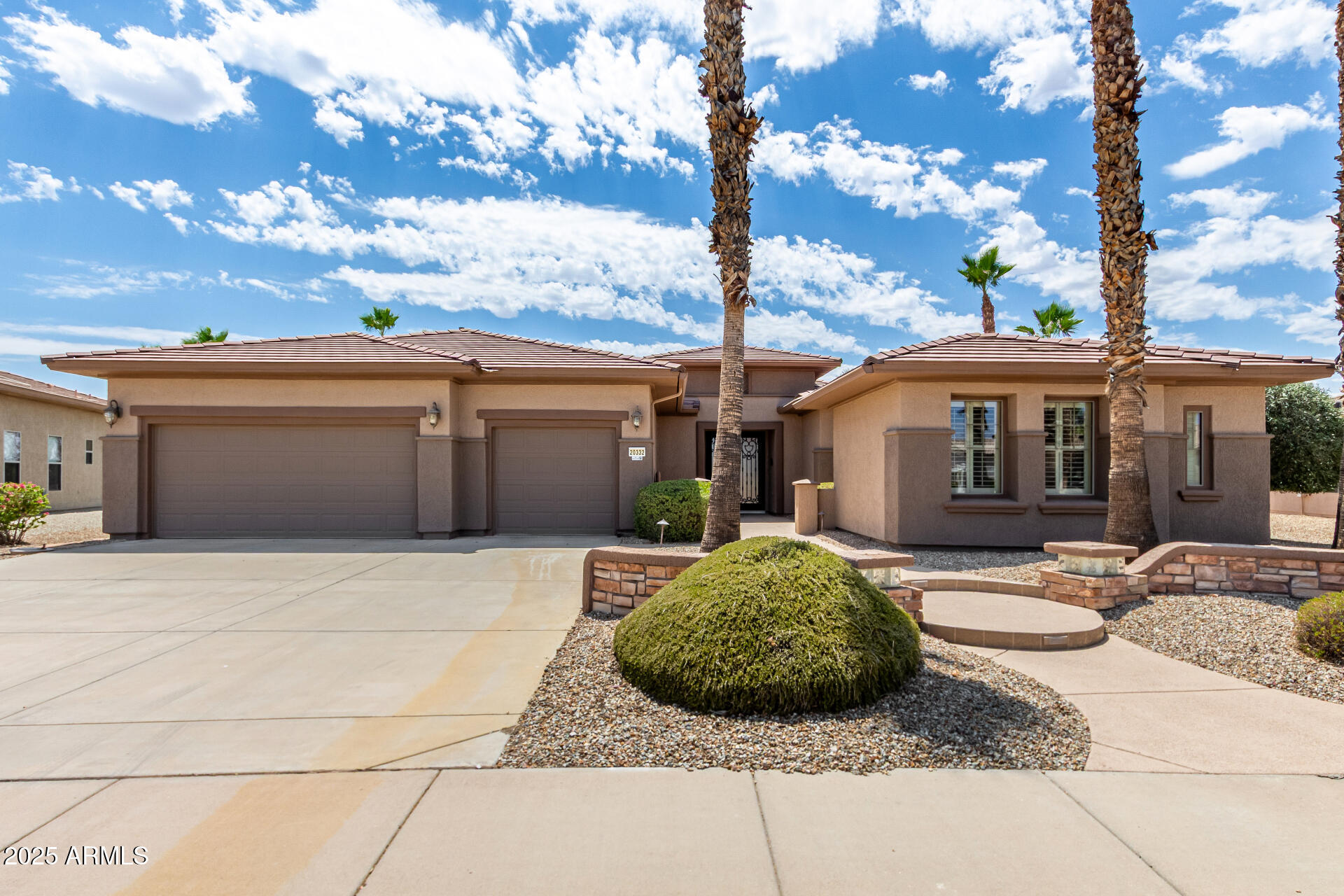 20332 N Denizen Drive  Surprise AZ 85387 photo