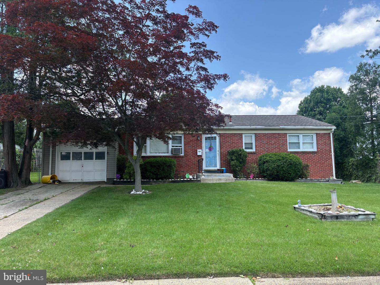 5 Sandy La  Hamilton NJ 08610 photo