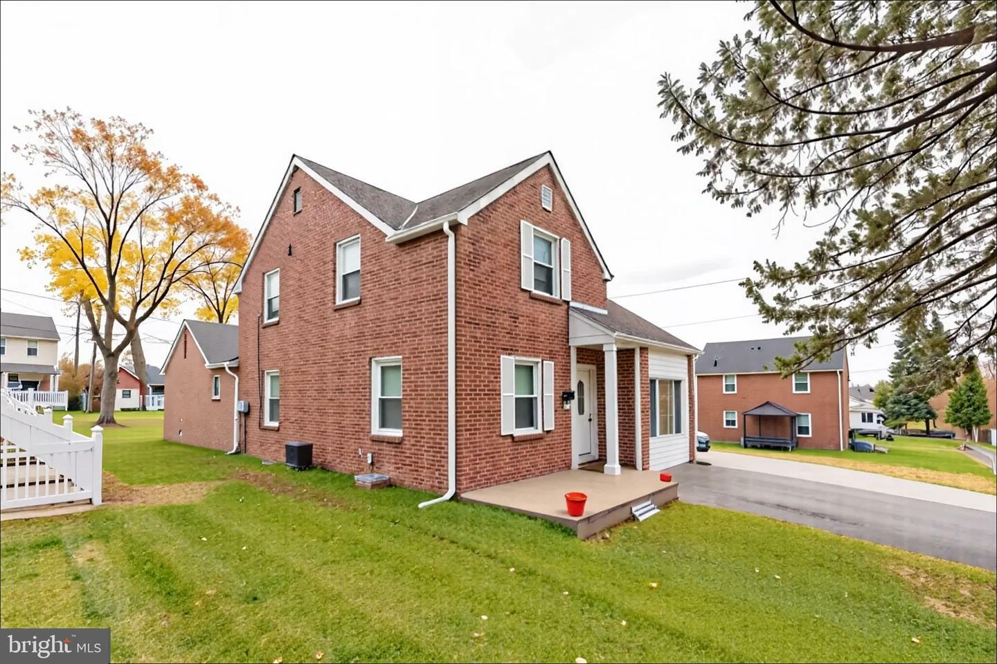 Property Photo:  313 S Bishop Avenue  PA 19018 