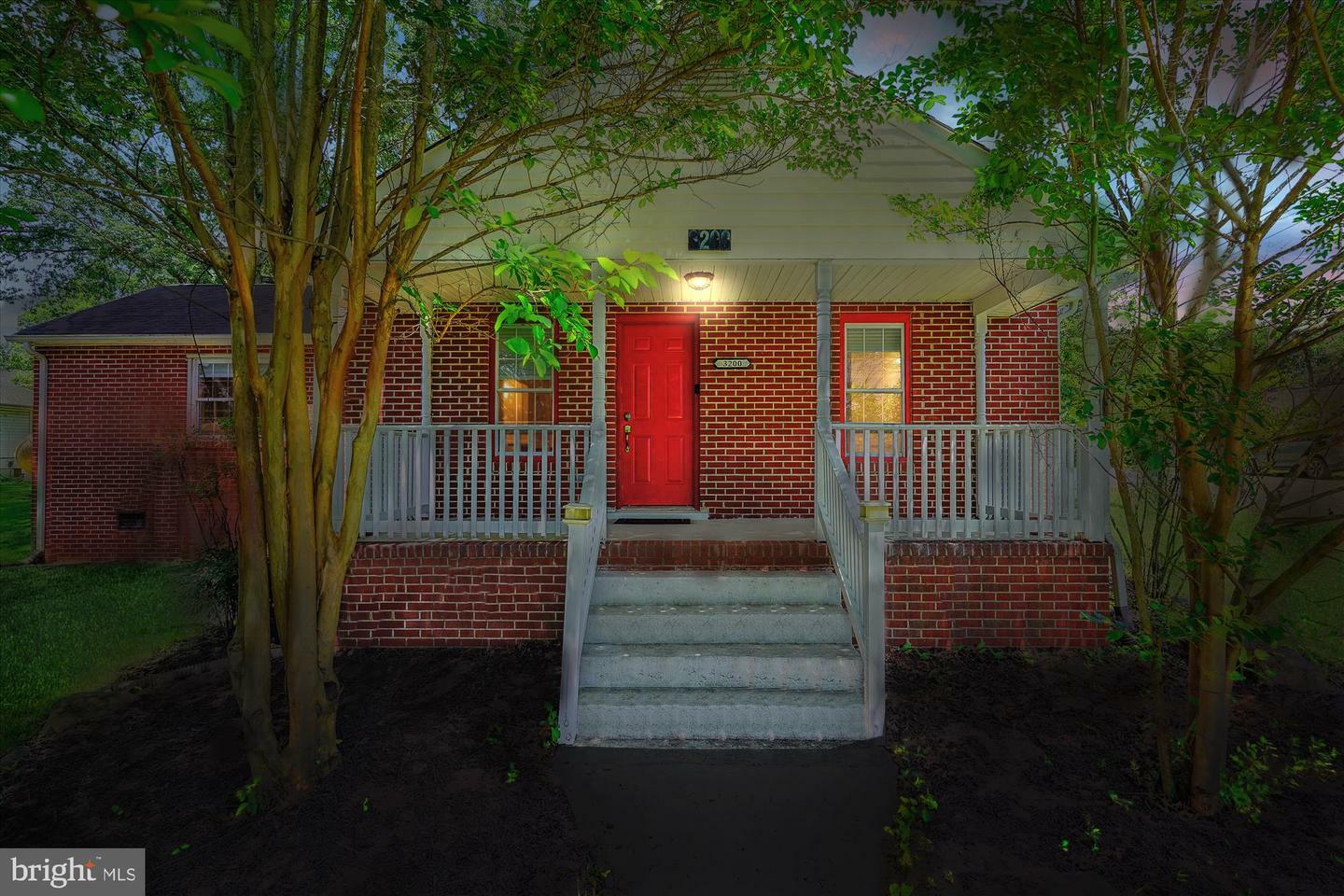 Property Photo: 3200 Lafayette Boulevard VA 22408