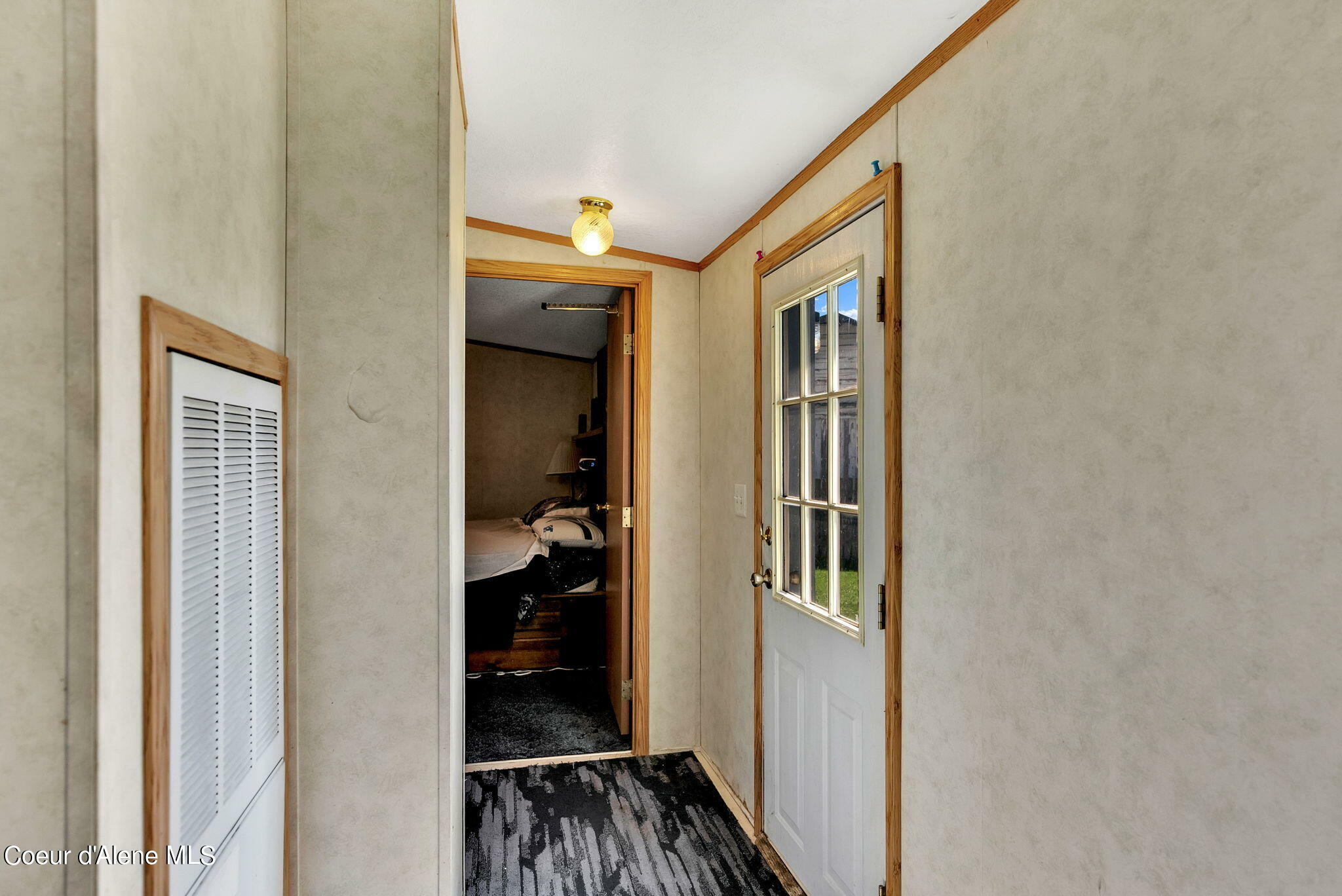 Property Photo: 8270 W Meadowbrook Cir ID 83858