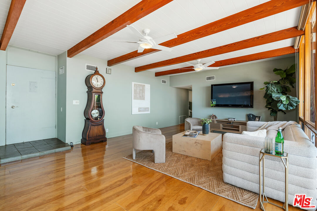 Property Photo:  3928 Clayton Ave  CA 90027 