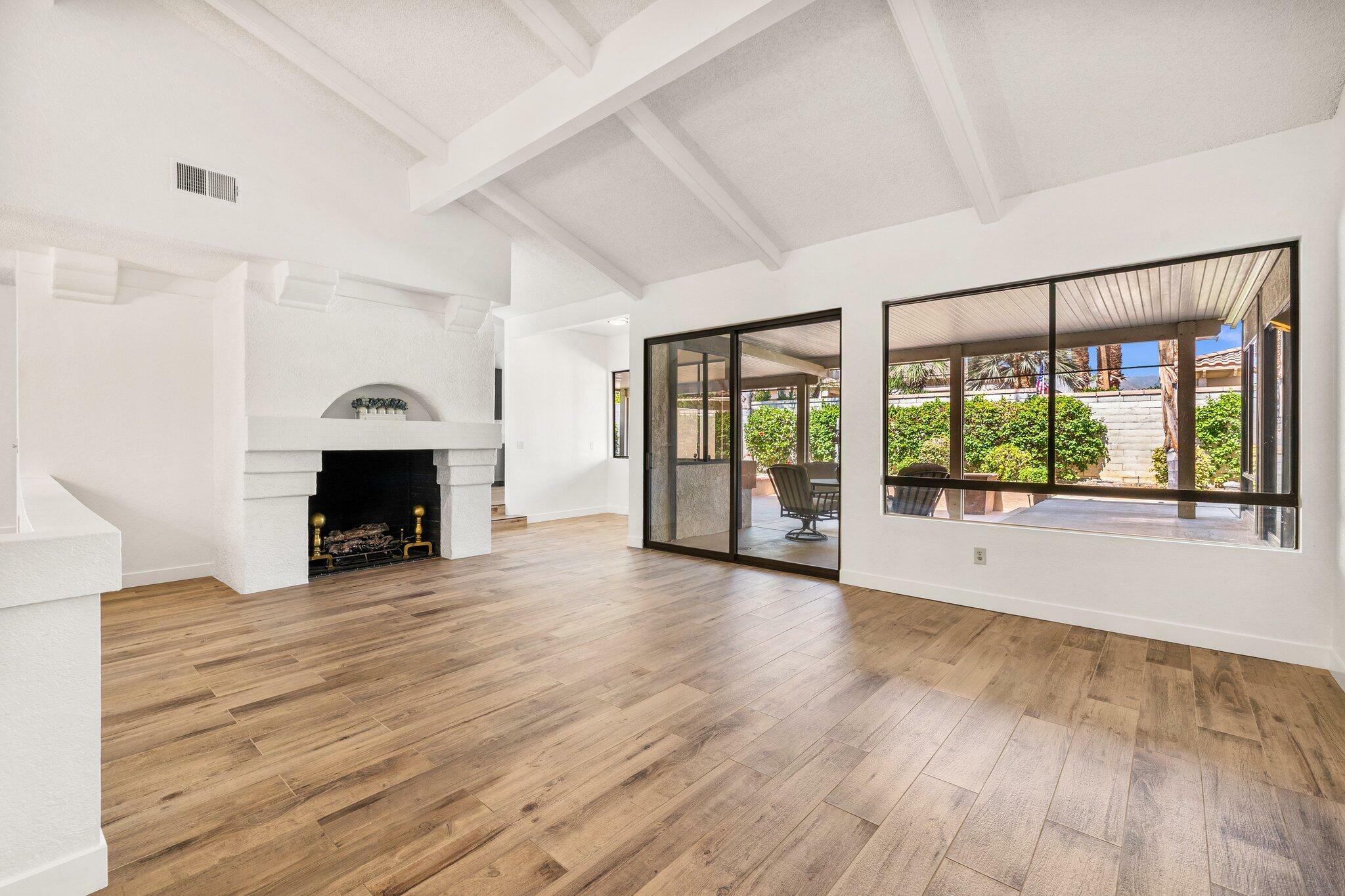 Property Photo: 44325 Michigan Ct CA 92210