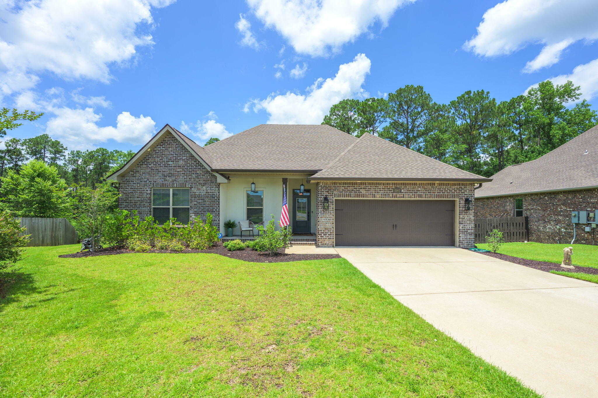 Property Photo: 1567 Sawyers Ridge Cove FL 32533