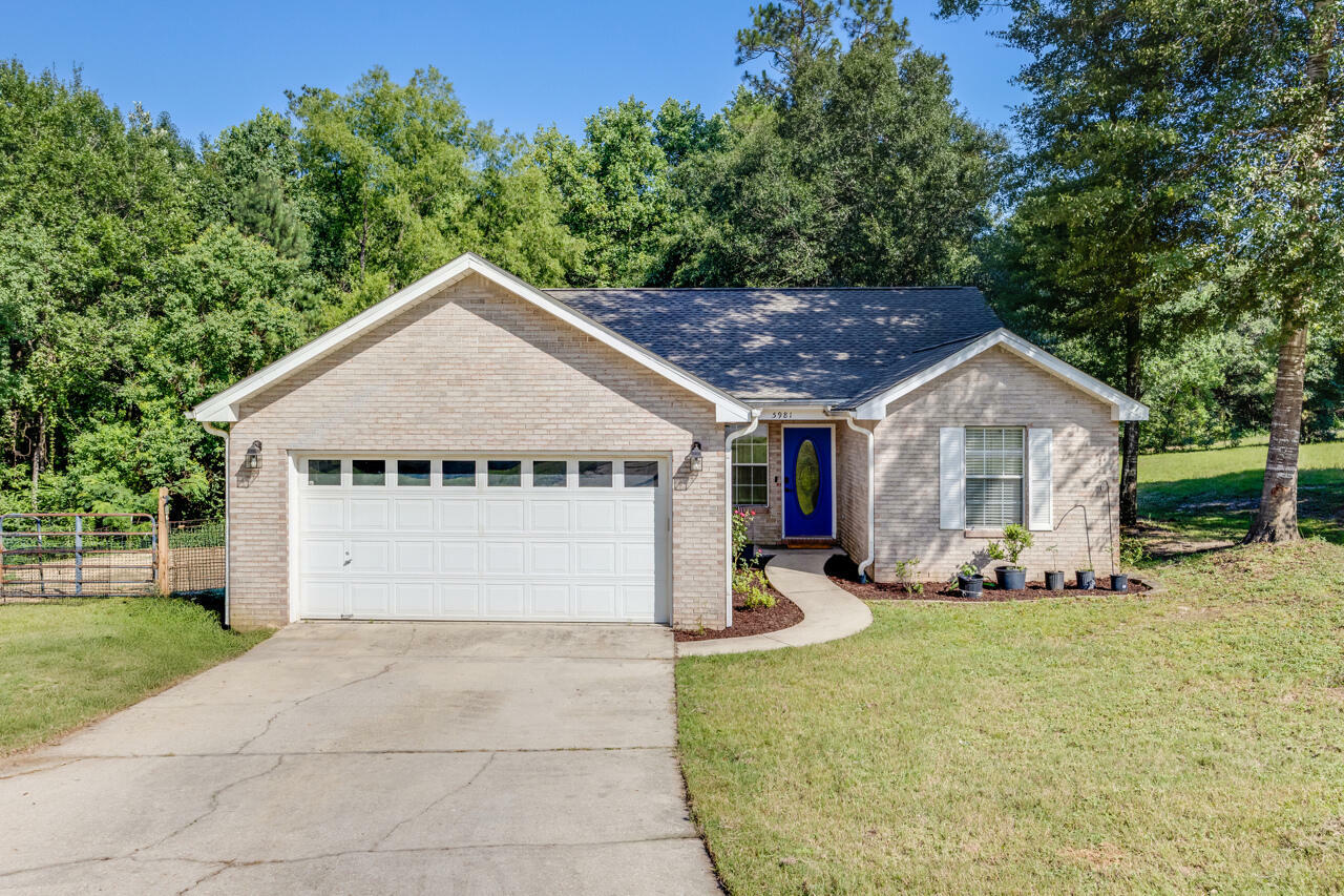 5981 Creekside Circle  Crestview FL 32536 photo