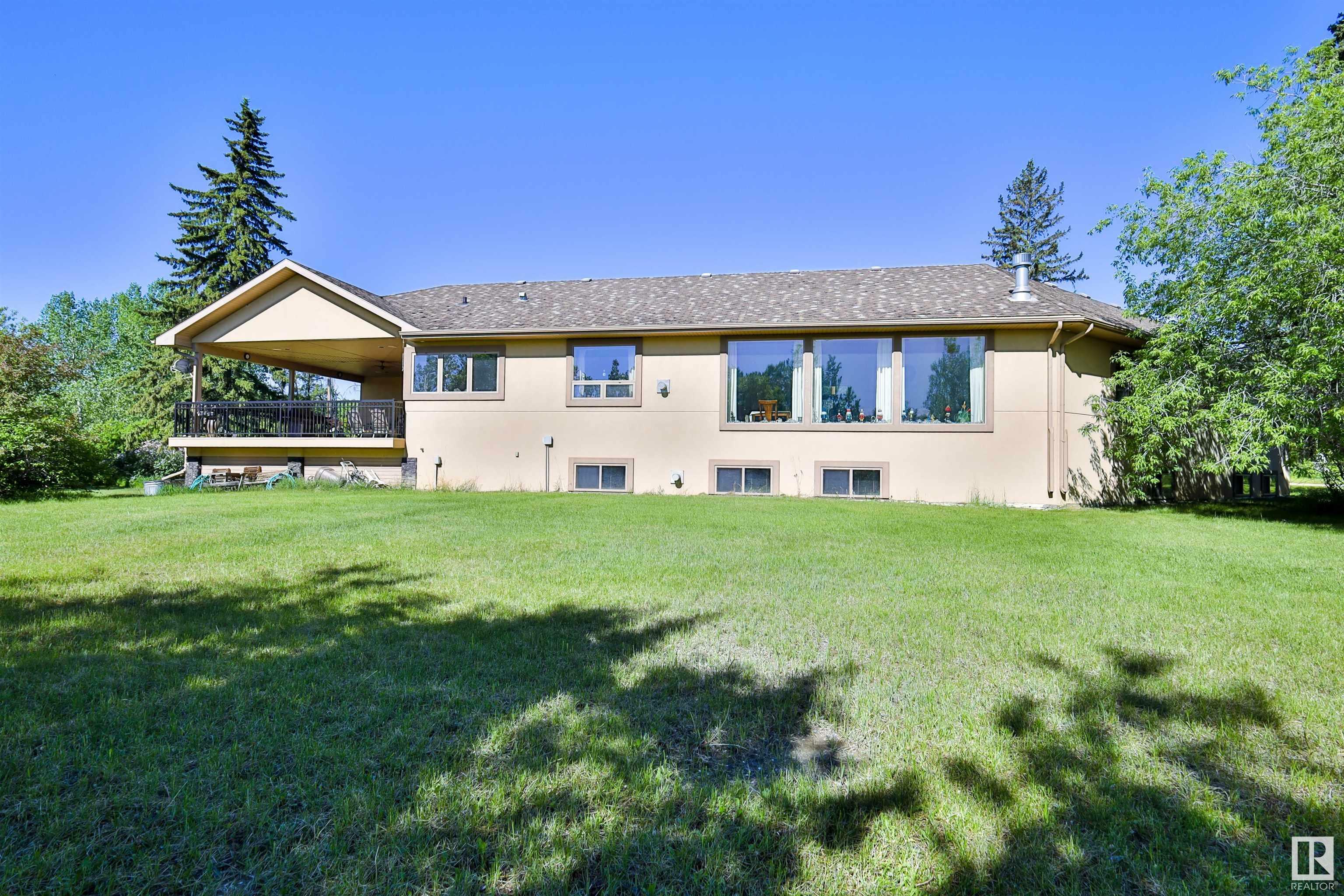 Property Photo: 51004 Rge Road 263 AB T7Y 1E2