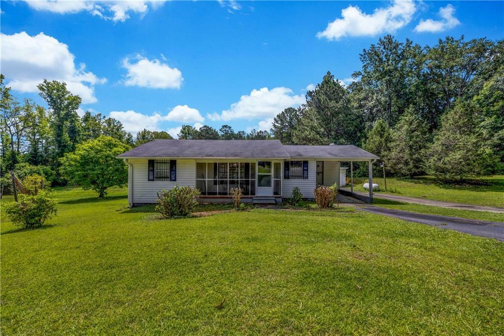 Property Photo:  2137 Brownlee Road  GA 30233 