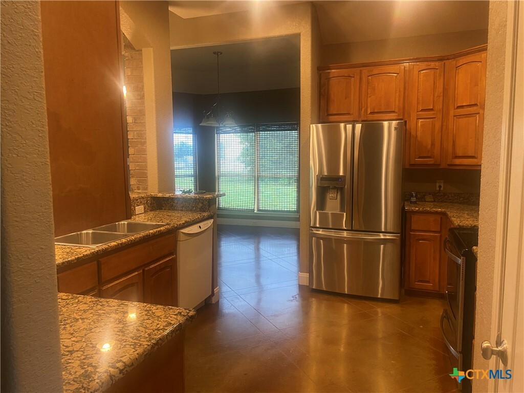 Property Photo: 1500 Mountain Ridge Drive TX 76513