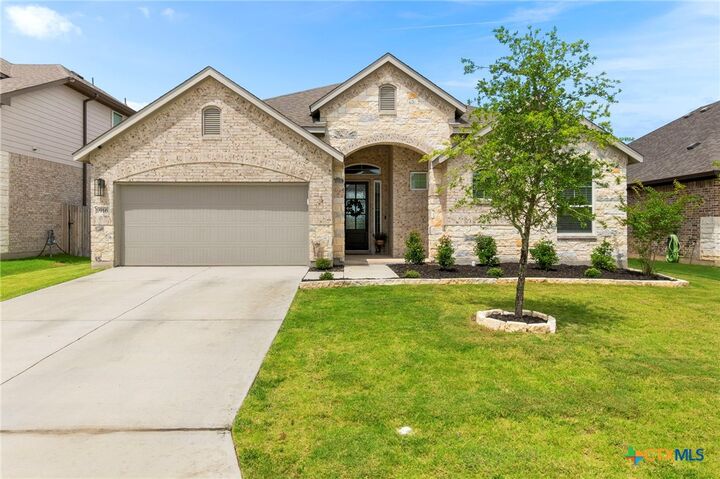 Property Photo: 916 Salzach Drive TX 78130