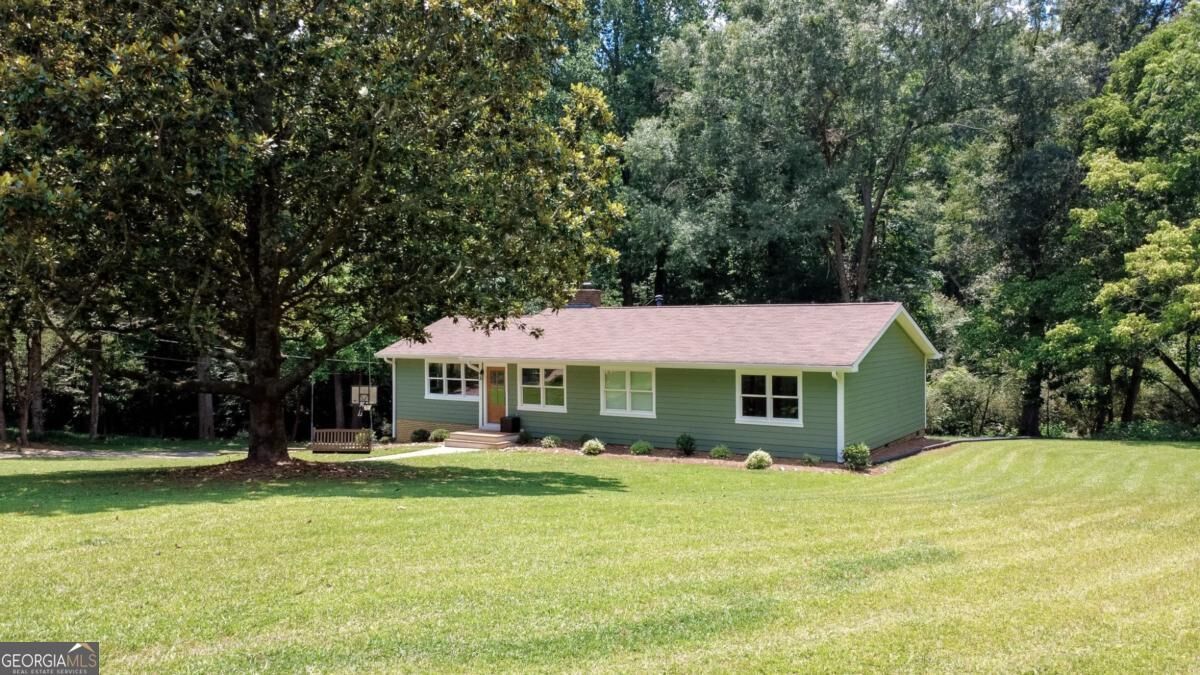 Property Photo:  1160 Hunting Creek Lane  GA 30677 