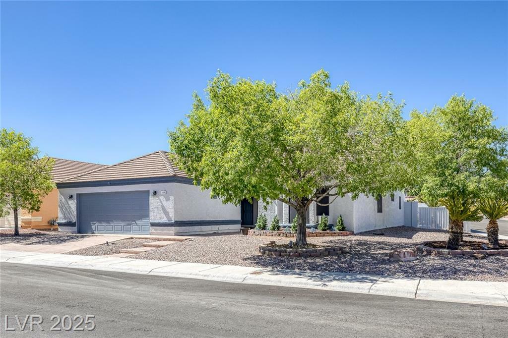 Property Photo: 9100 Shelter Cove Court NV 89117