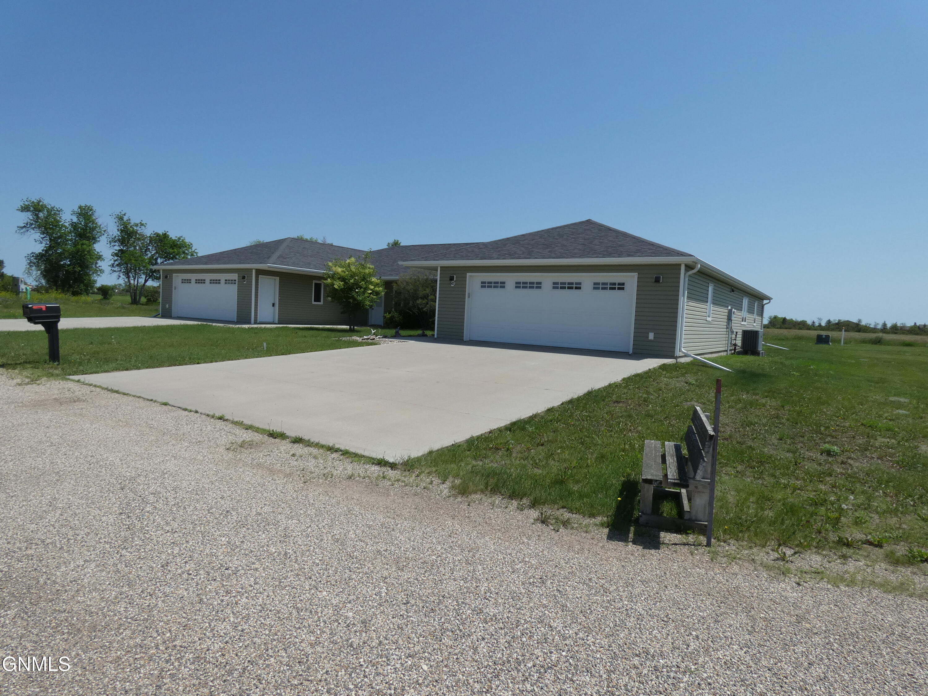 Property Photo: 601 &Amp 603 Badger Street S ND 58495