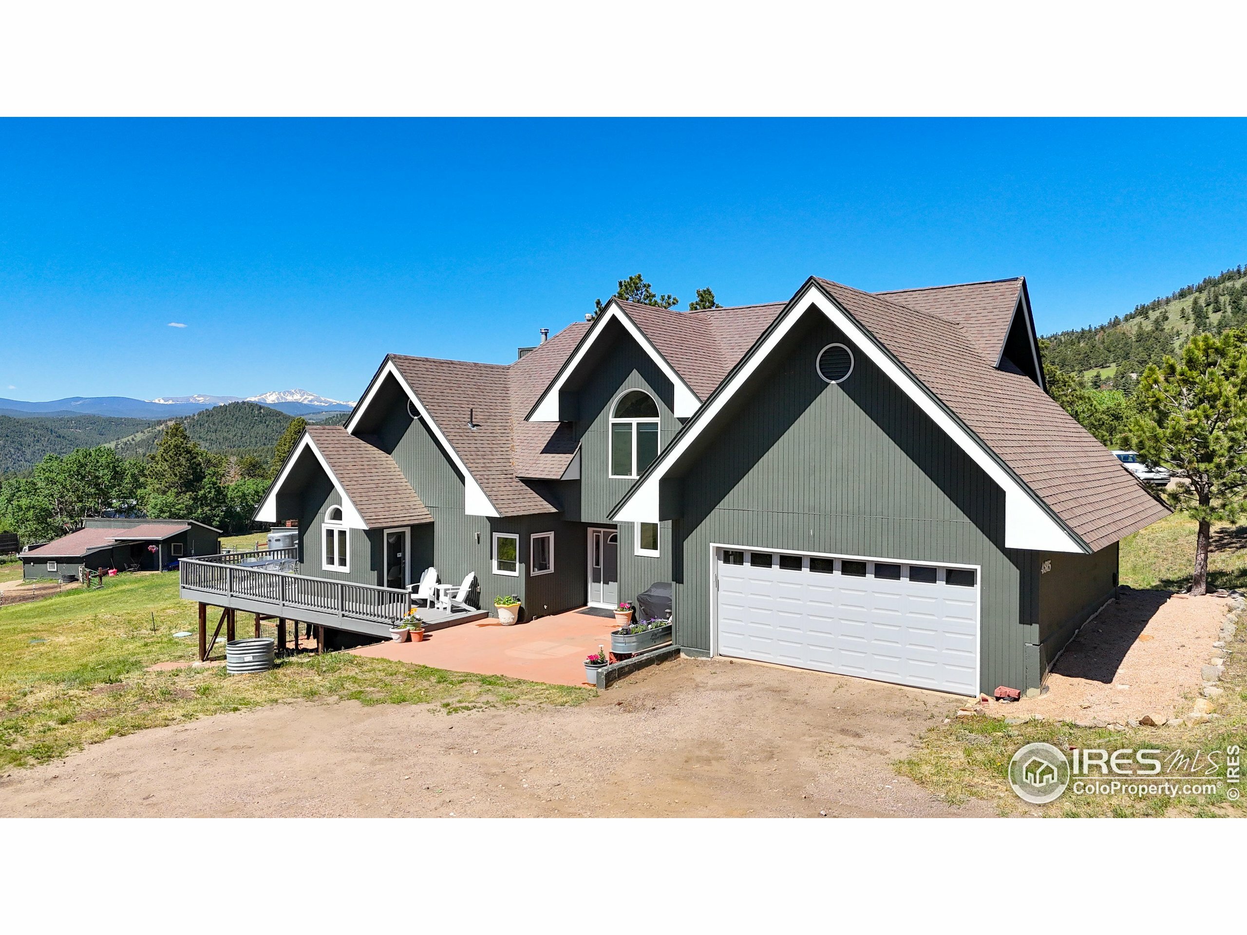 Property Photo: 4815 Sugarloaf Rd CO 80302