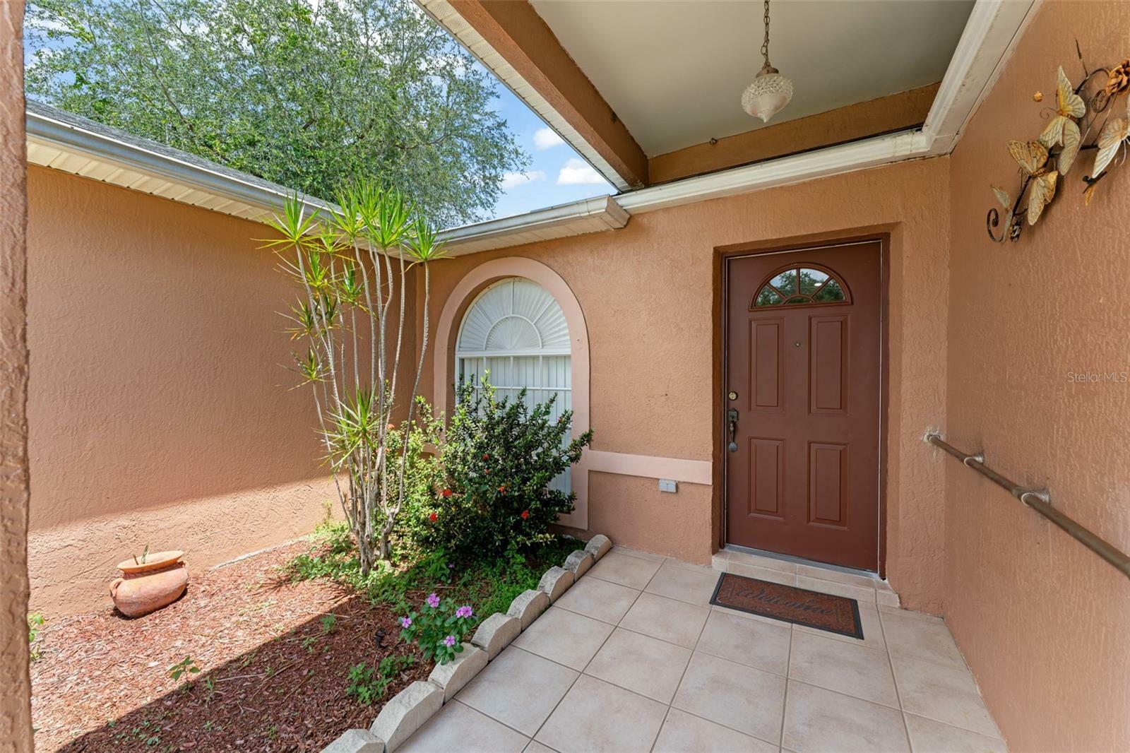 Property Photo:  470 Cardinal Court  FL 34759 