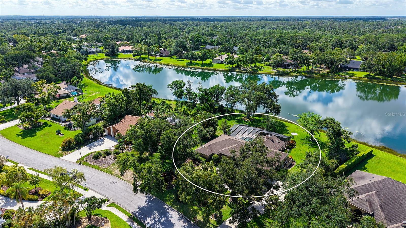 Property Photo: 7426 Weeping Willow Boulevard FL 34241