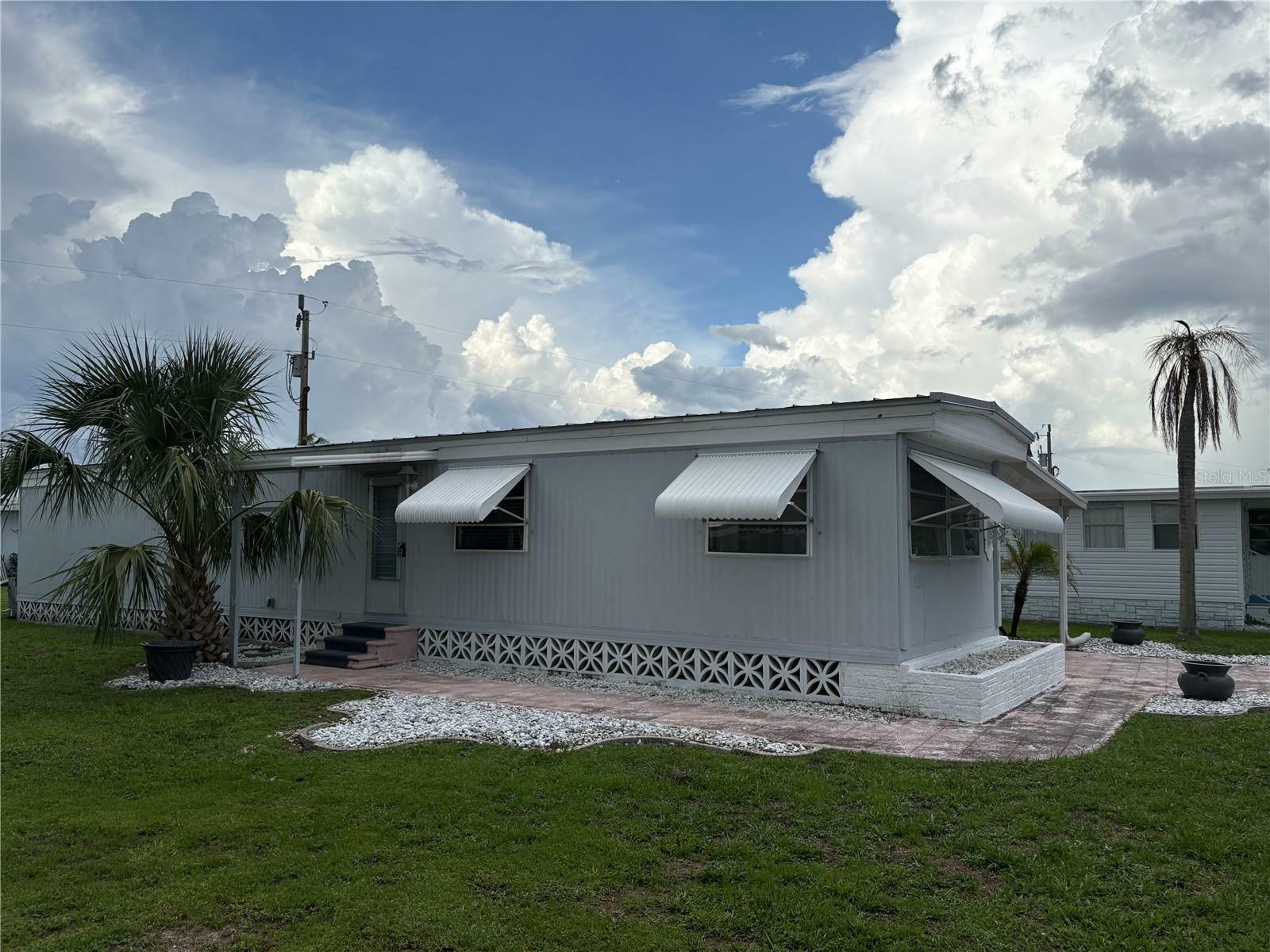Property Photo: 3130 Mercury Lane FL 33903