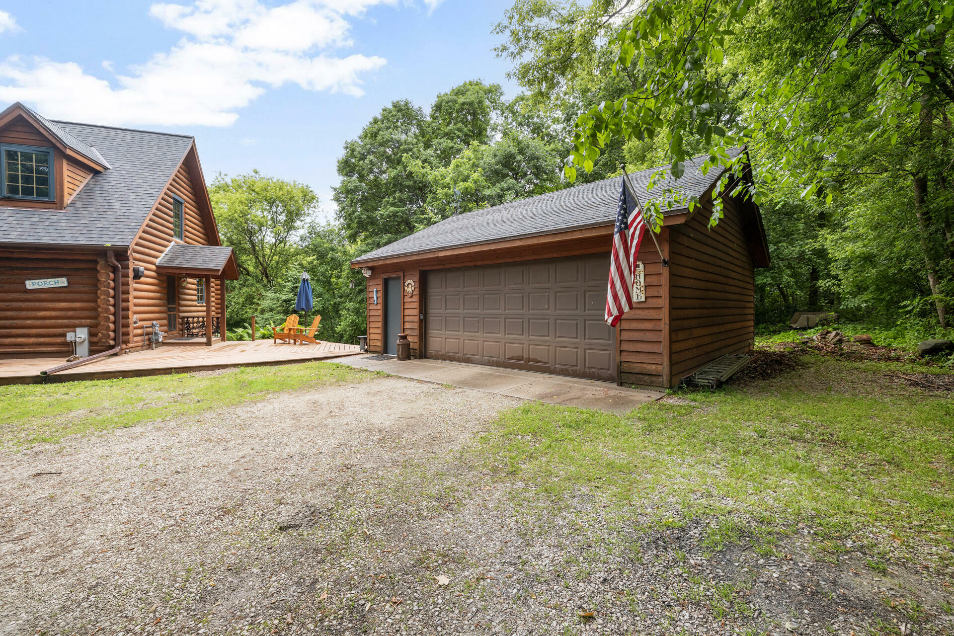 Property Photo: 6044 Pleasant Hill Rd WI 53027