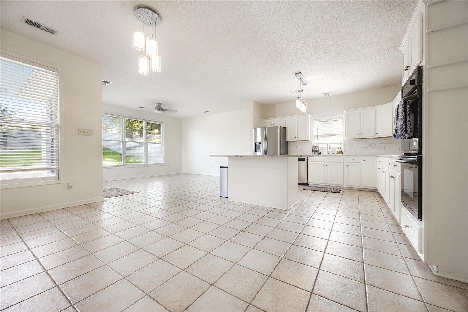 Property Photo: 9354 Laurel Hill Dr TN 38002