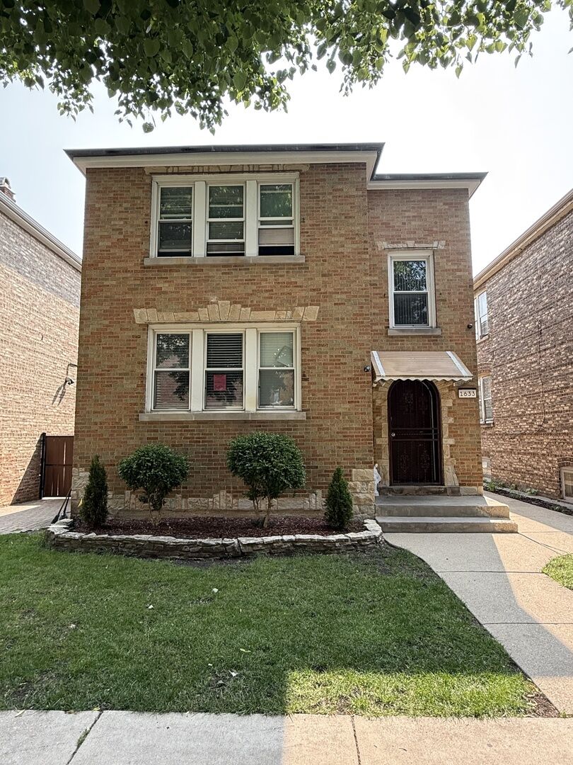 Property Photo: 1633 Elmwood Avenue IL 60402