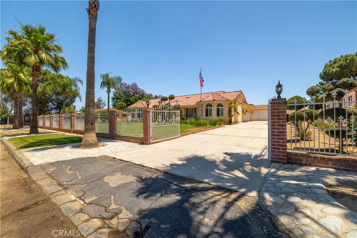 Property Photo: 20532 Armando Drive CA 92567