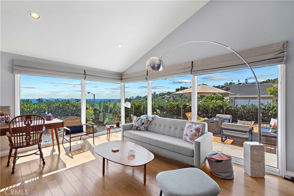 1414 Morningside Drive  Laguna Beach CA 92651 photo