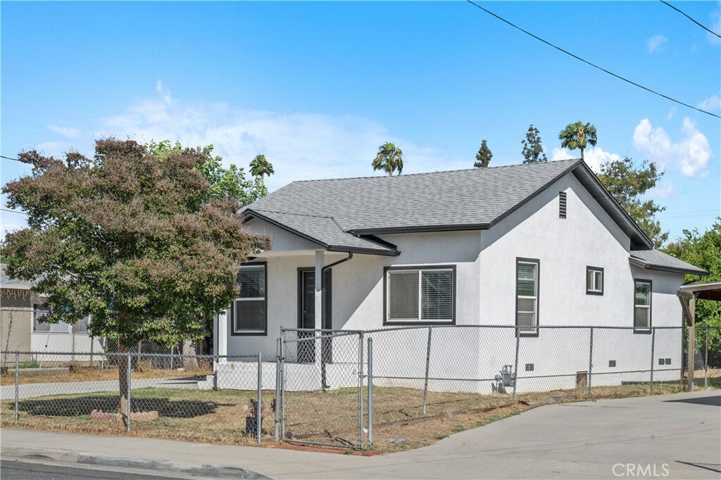 Property Photo: 7628 Freda Avenue CA 92504