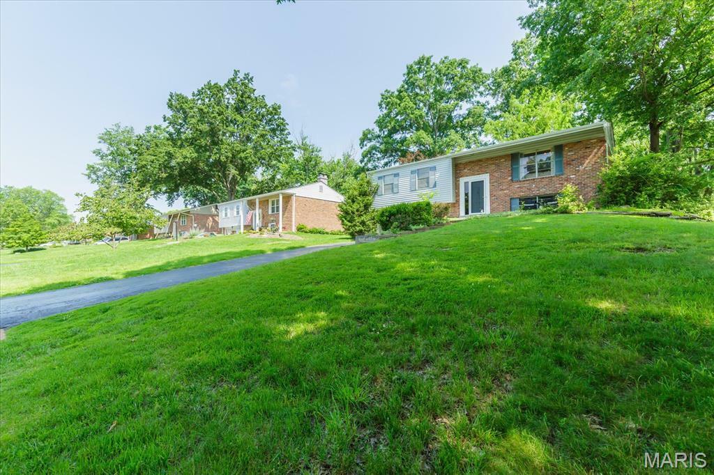 Property Photo: 1029 Carole Lane MO 63021