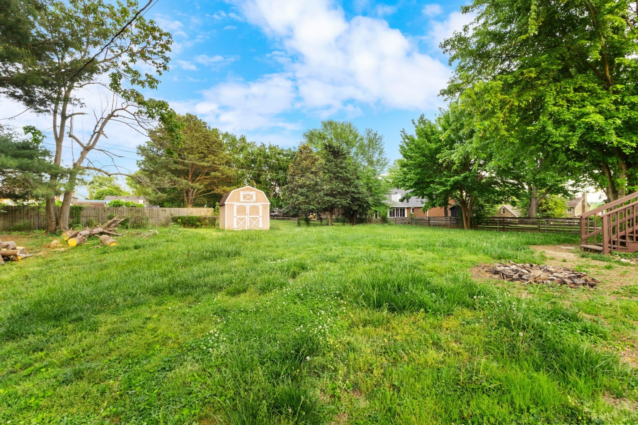Property Photo: 511 Sango Rd TN 37043