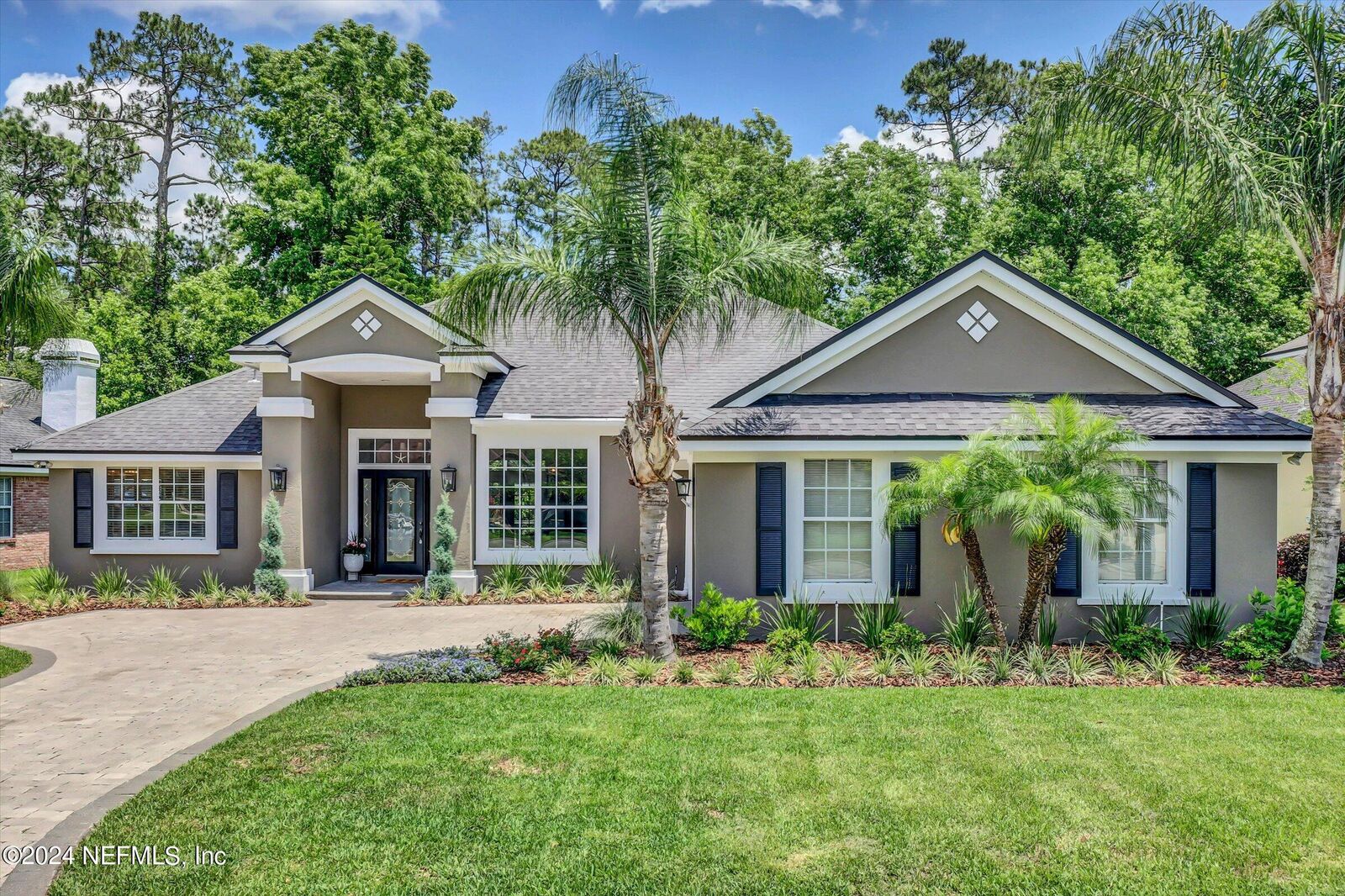 Property Photo: 3947 Cattail Pond Drive FL 32224