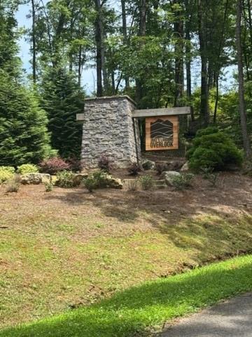 Property Photo: Lt 104 River Knoll Trail GA 30540