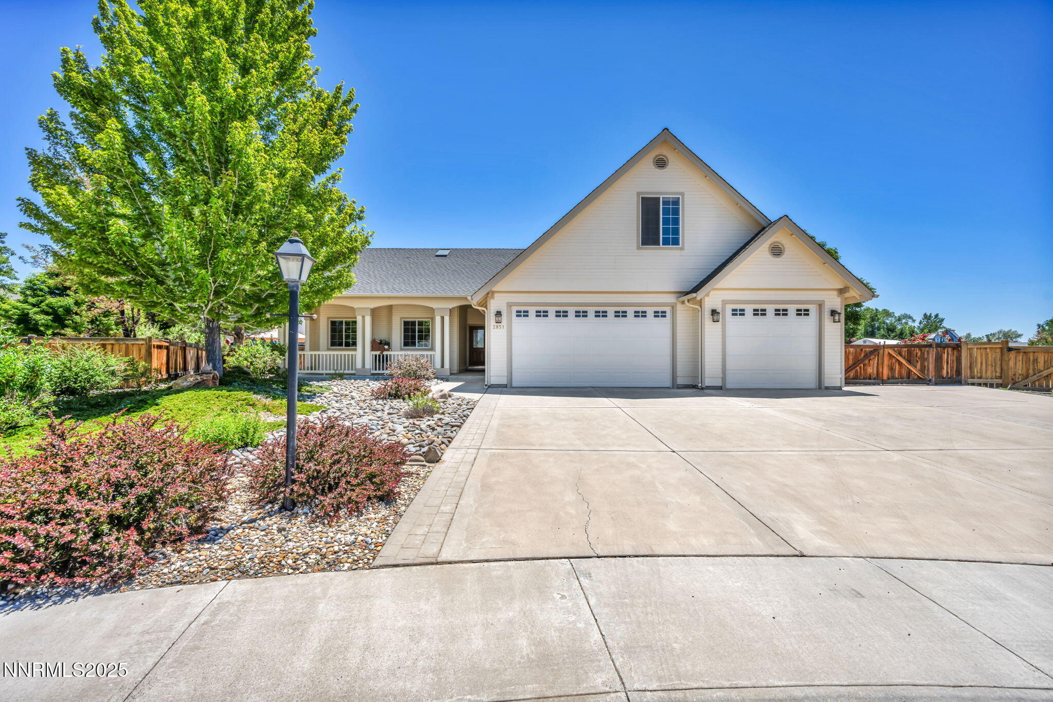Property Photo: 2851 Sierra Mesa Court NV 89423