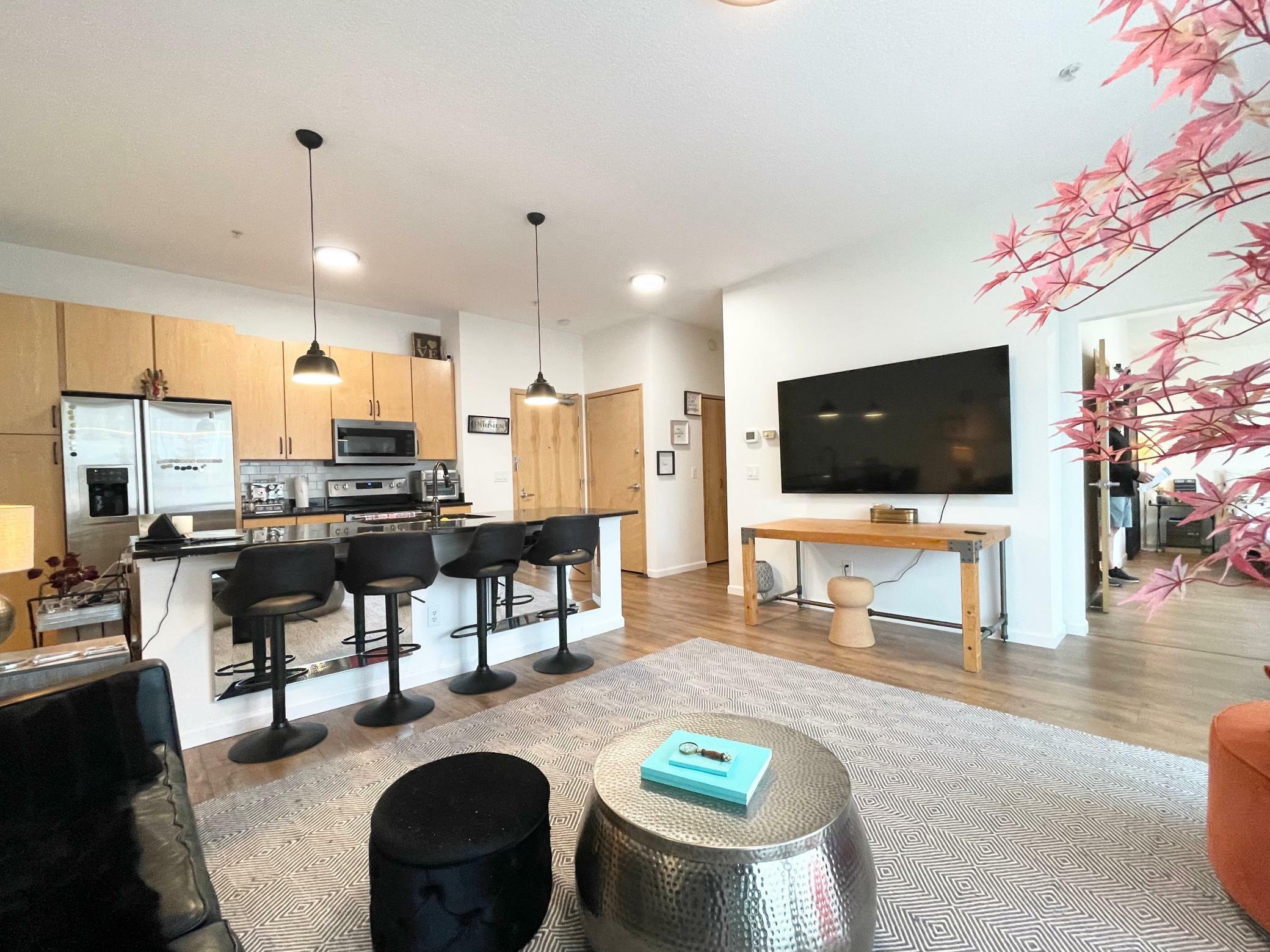 Property Photo: 4525 Park Commons Drive 306 MN 55416