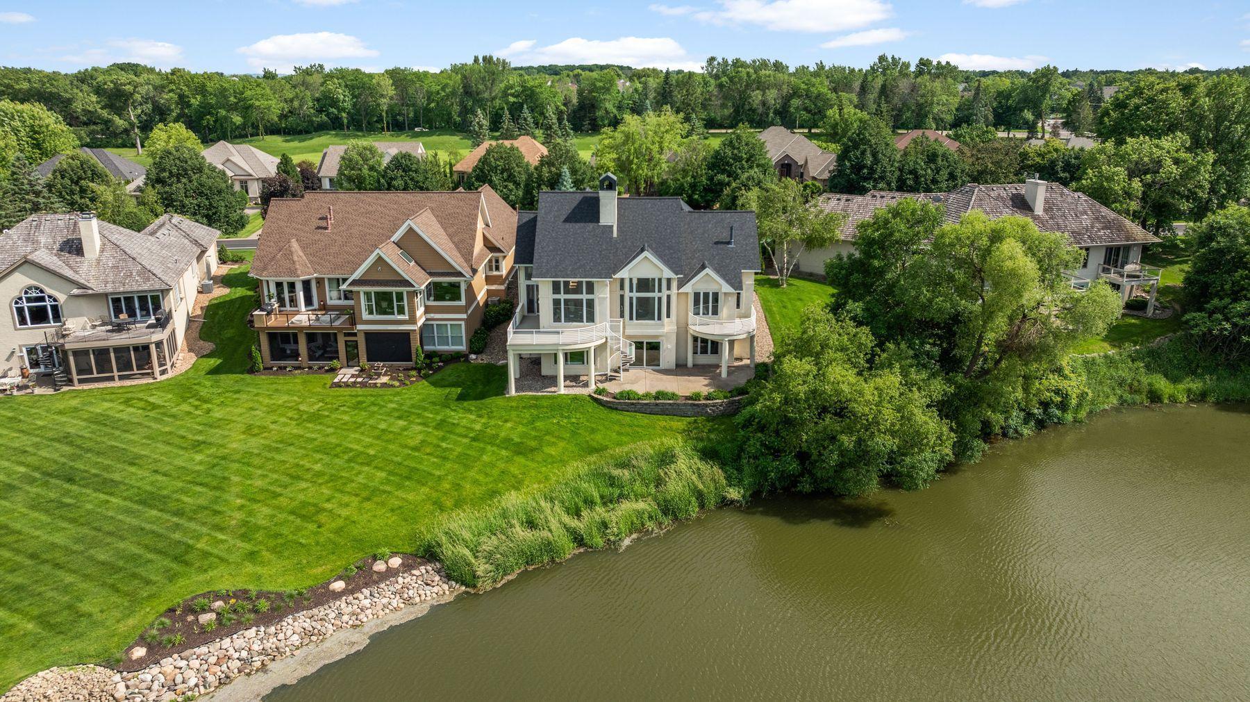 Property Photo:  17680 Bearpath Trail  MN 55347 