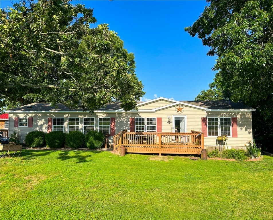 16547 Highway 311  Green Forest AR 72638 photo