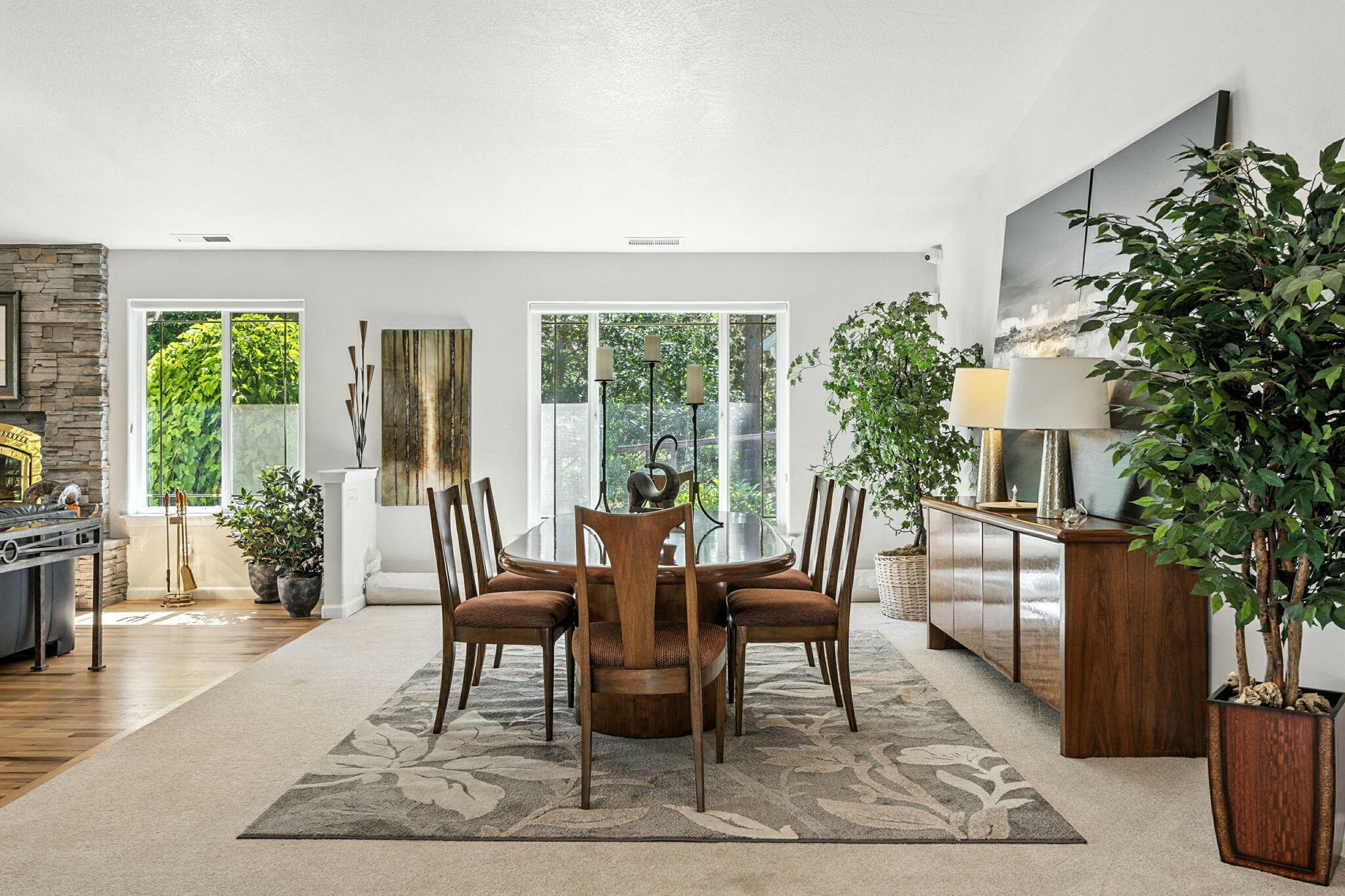Property Photo: 6293 Donaldson Road OR 97526