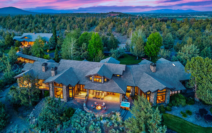 65930 Mariposa Lane  Bend OR 97703 photo