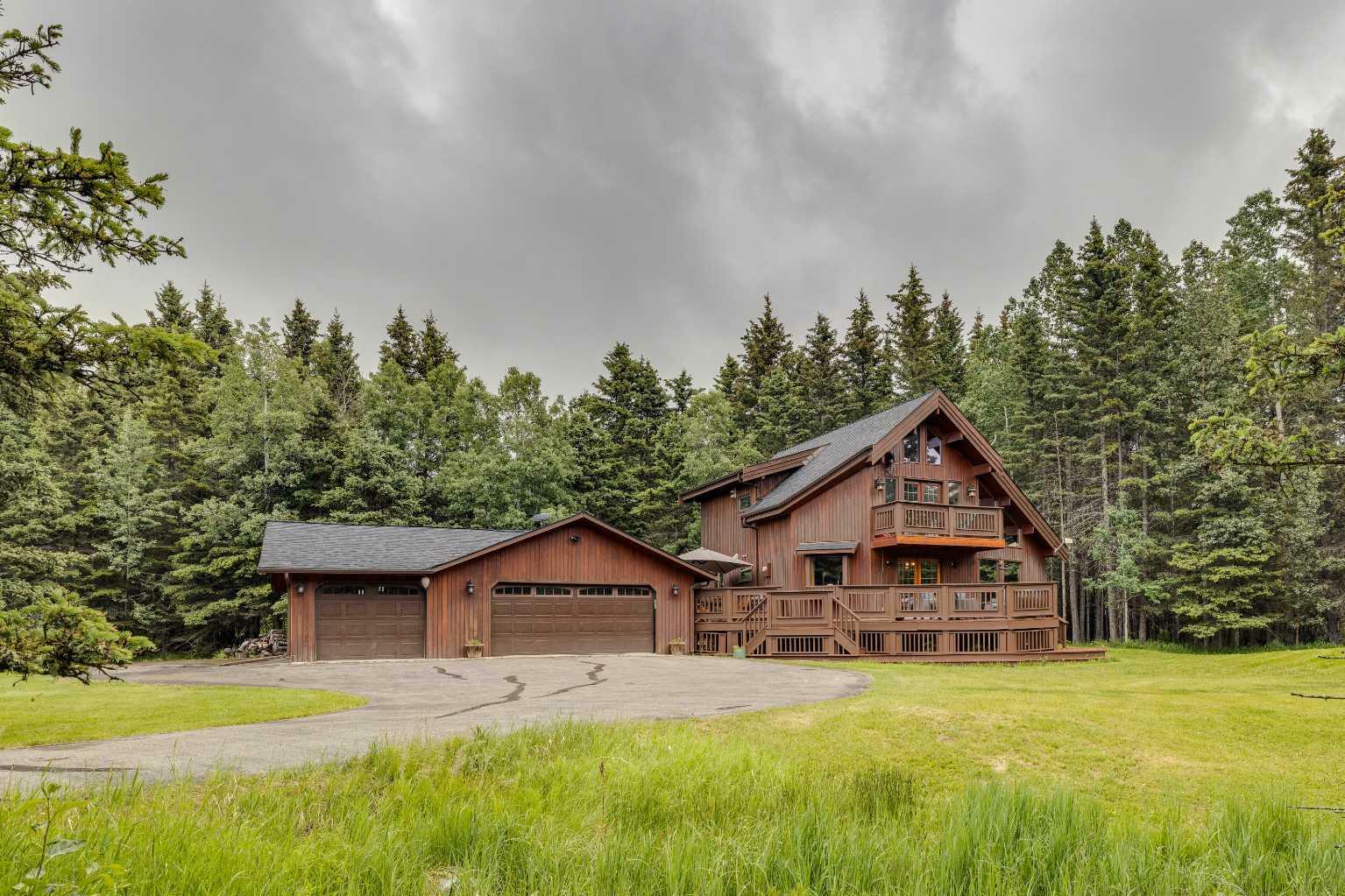 106 Mountain Lion Drive  Rural Rocky View County AB T0L 0K0 photo
